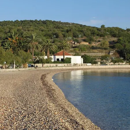 Apartment By The Sea - 2428 Vis